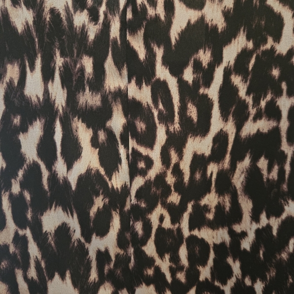 Women's Robe - Leopard Print - Picture 10 of 10